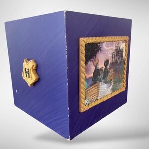 Harry Potter Hogwarts Tissue Box Cover 2000 Warner Bros Vintage Decor
